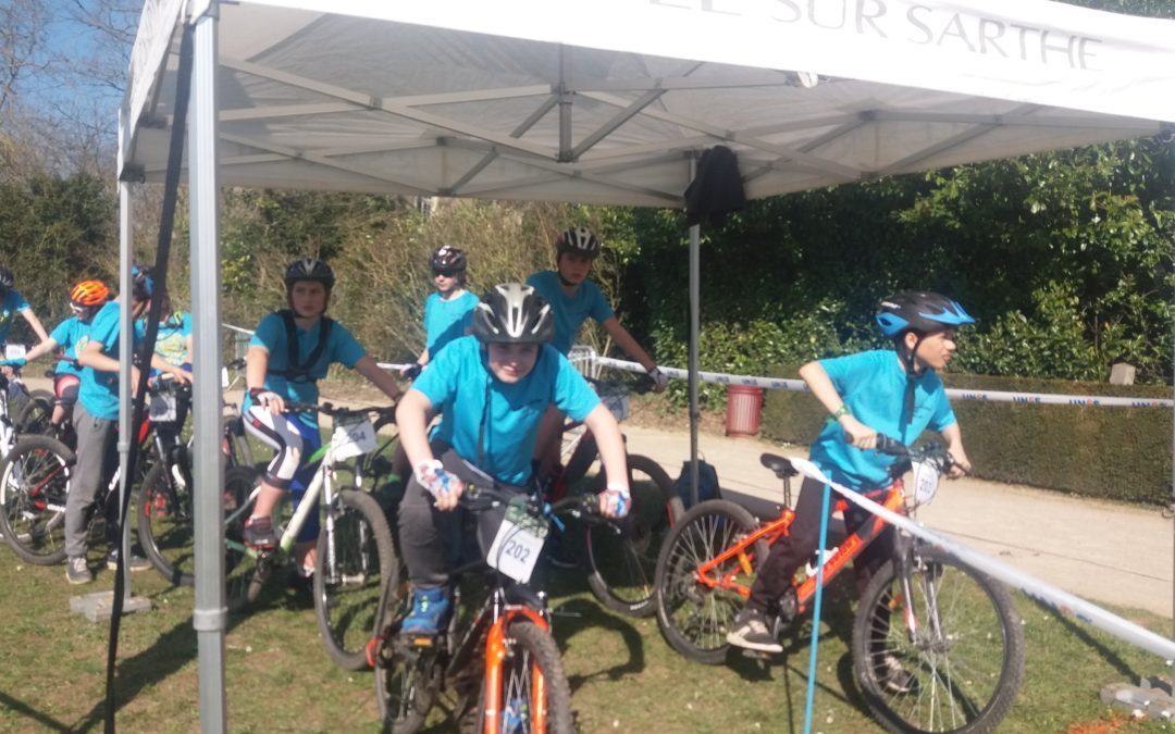 Qualification d’une équipe pour les championnats académiques de VTT